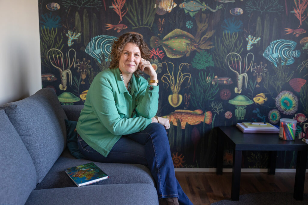 heidi van der oost
